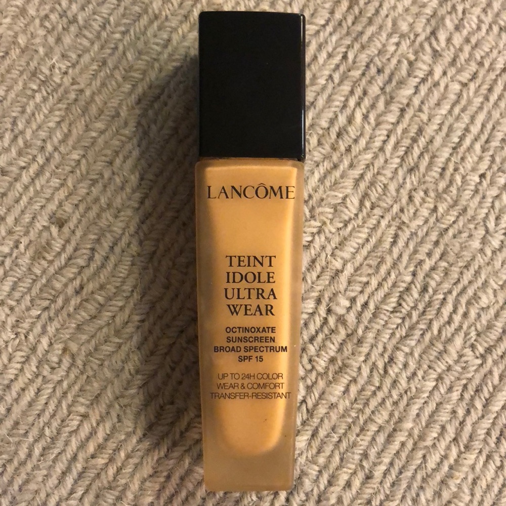 Lancôme TEINT IDOLE ULTRA WEAR foundation